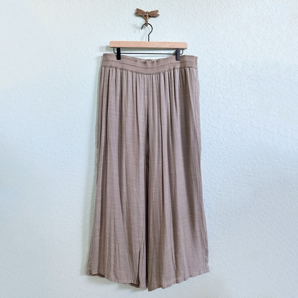NWT•Apt. 9•Khaki Wide Leg Pants•Smocked Waist•Womens
